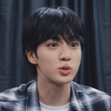 진 (방탄소년단)의 비하인드 컷