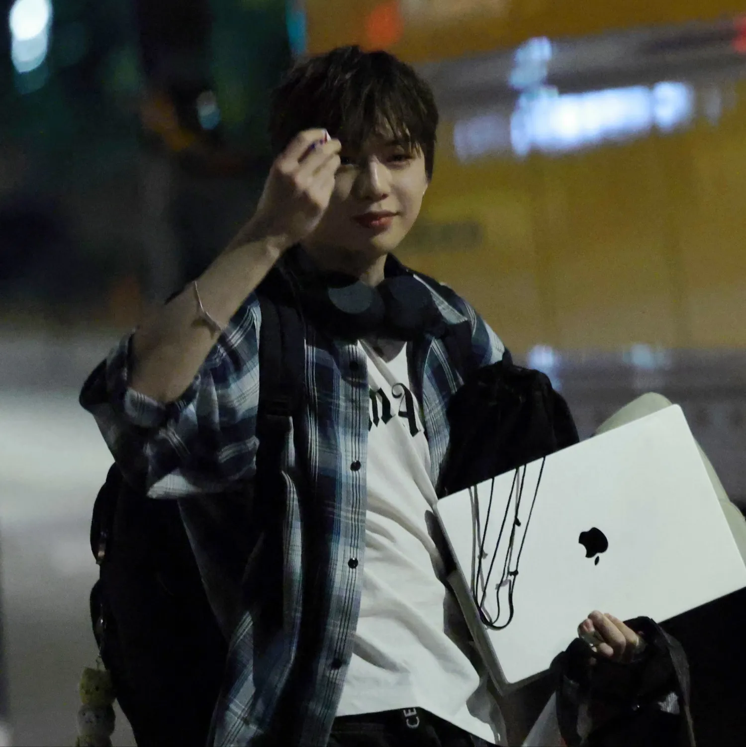 강다니엘 최근 활동샷