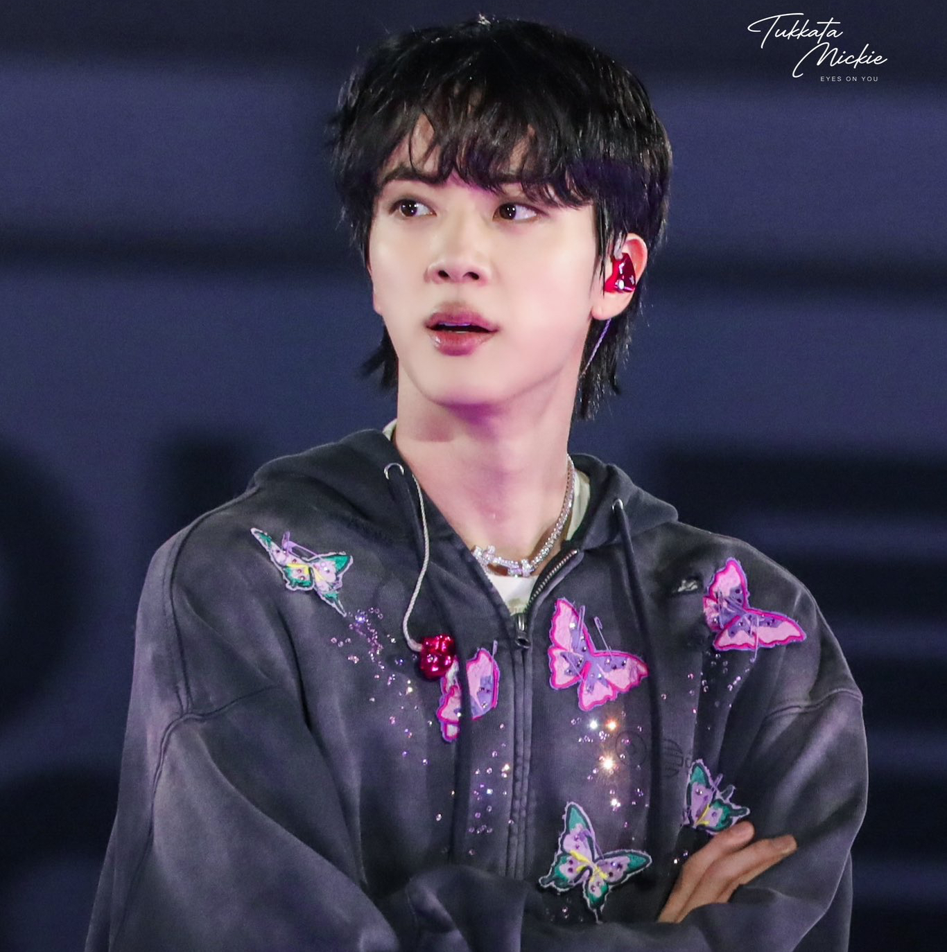 Potret di balik layar Jin (BTS)