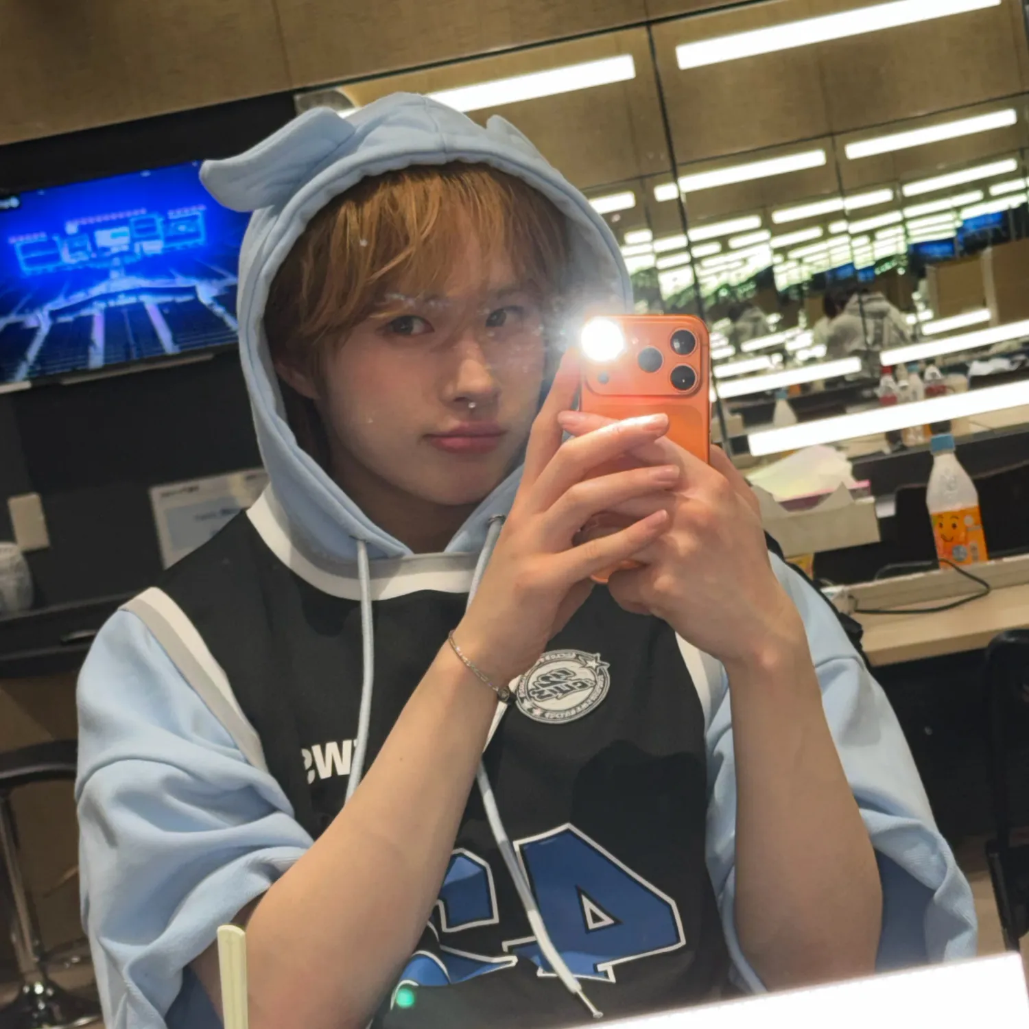 炅潣 (TWS)的最新照片