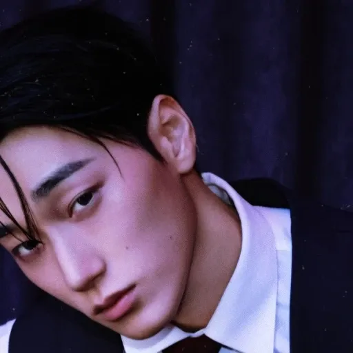 崔傘 (ATEEZ)的幕後花絮