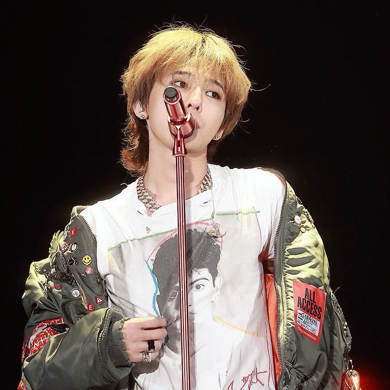 G-DRAGON (BIGBANG)的最新活動照片