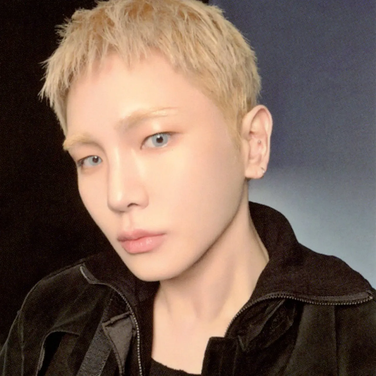 A moment captured by Key (SHINee)'s fan