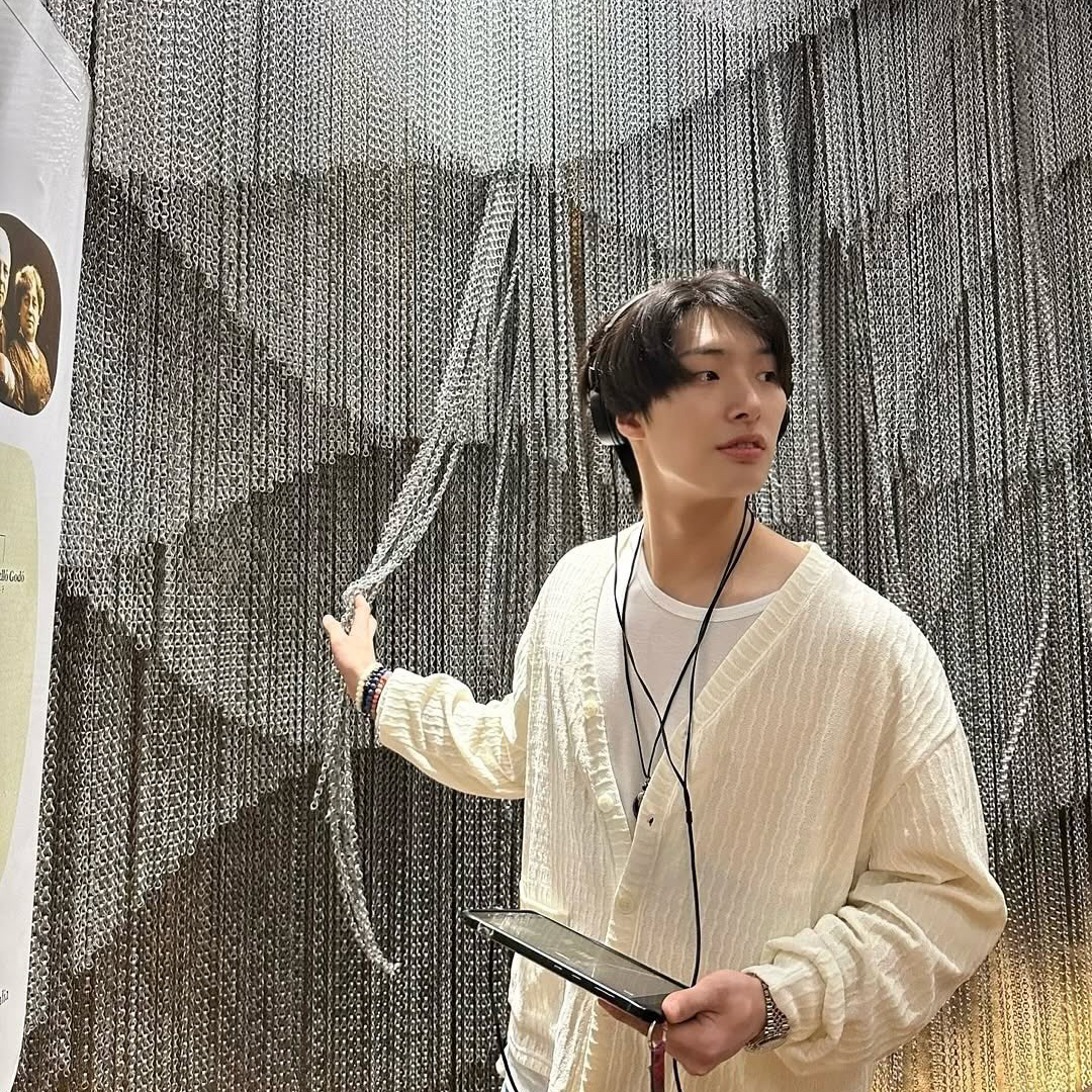 에이티즈의 비하인드 컷