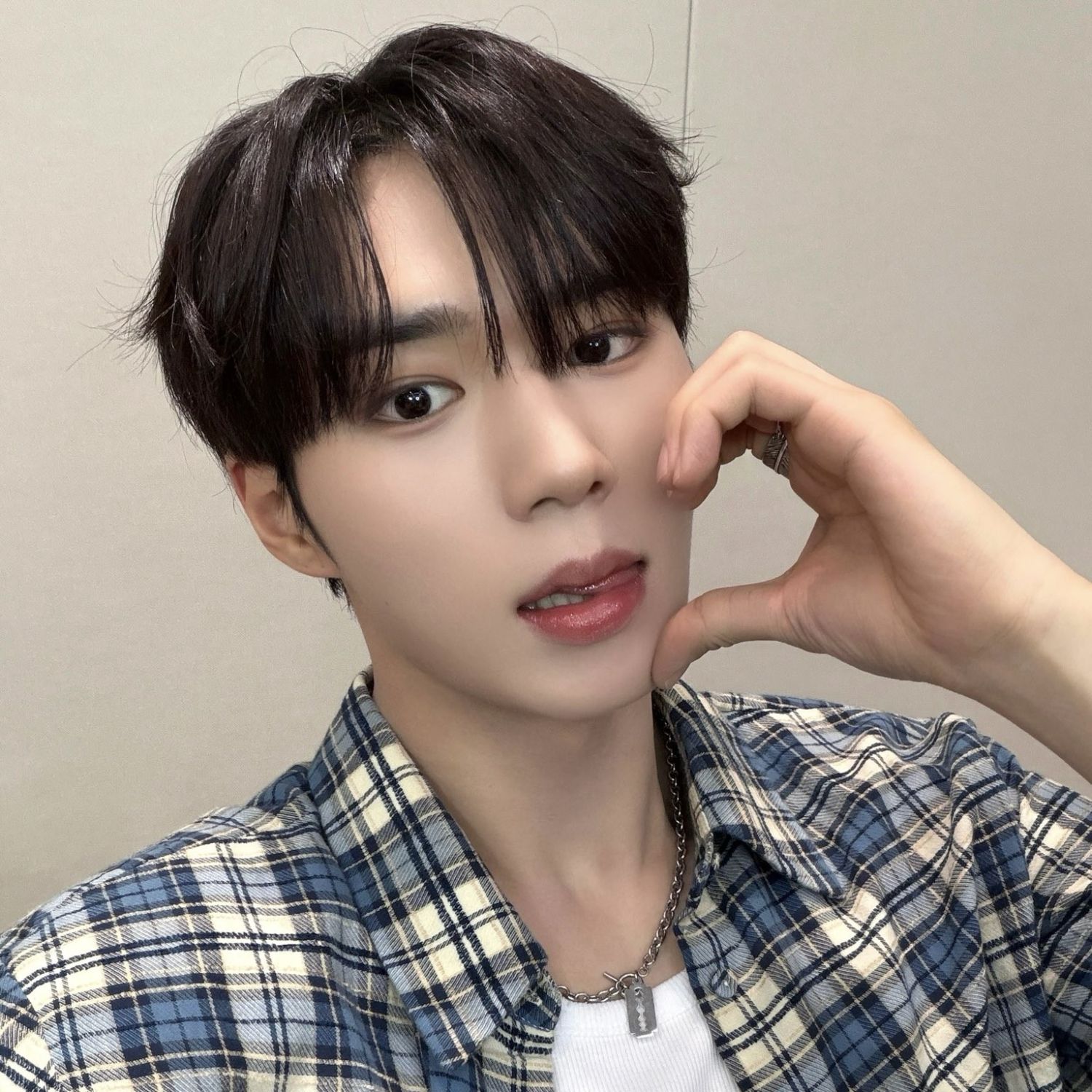 Recent activity shot of Kim Junseo (ALPHA DRIVE ONE)