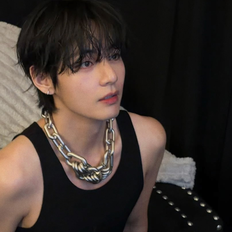 V (BTS)の最新写真