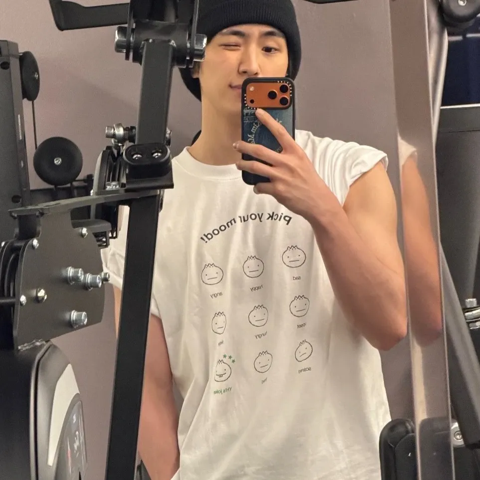 A moment captured by Yonghee (CIX)'s fan