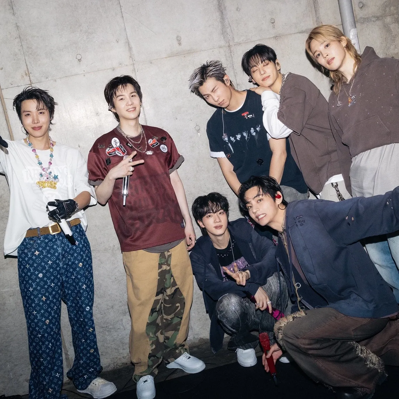 Foto aktivitas terbaru BTS