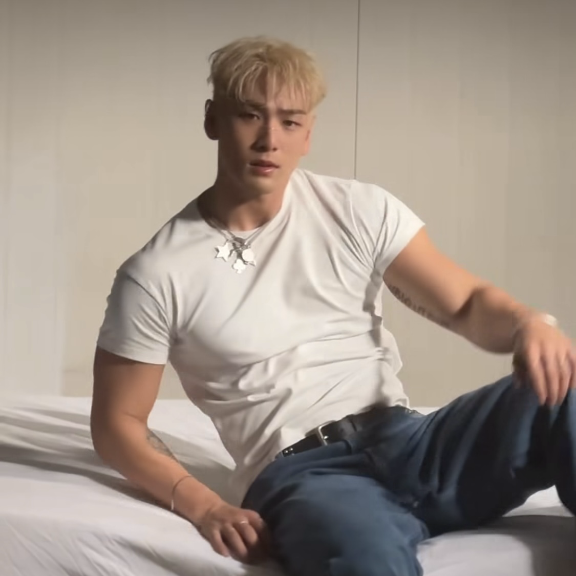 백호의 최신 사진