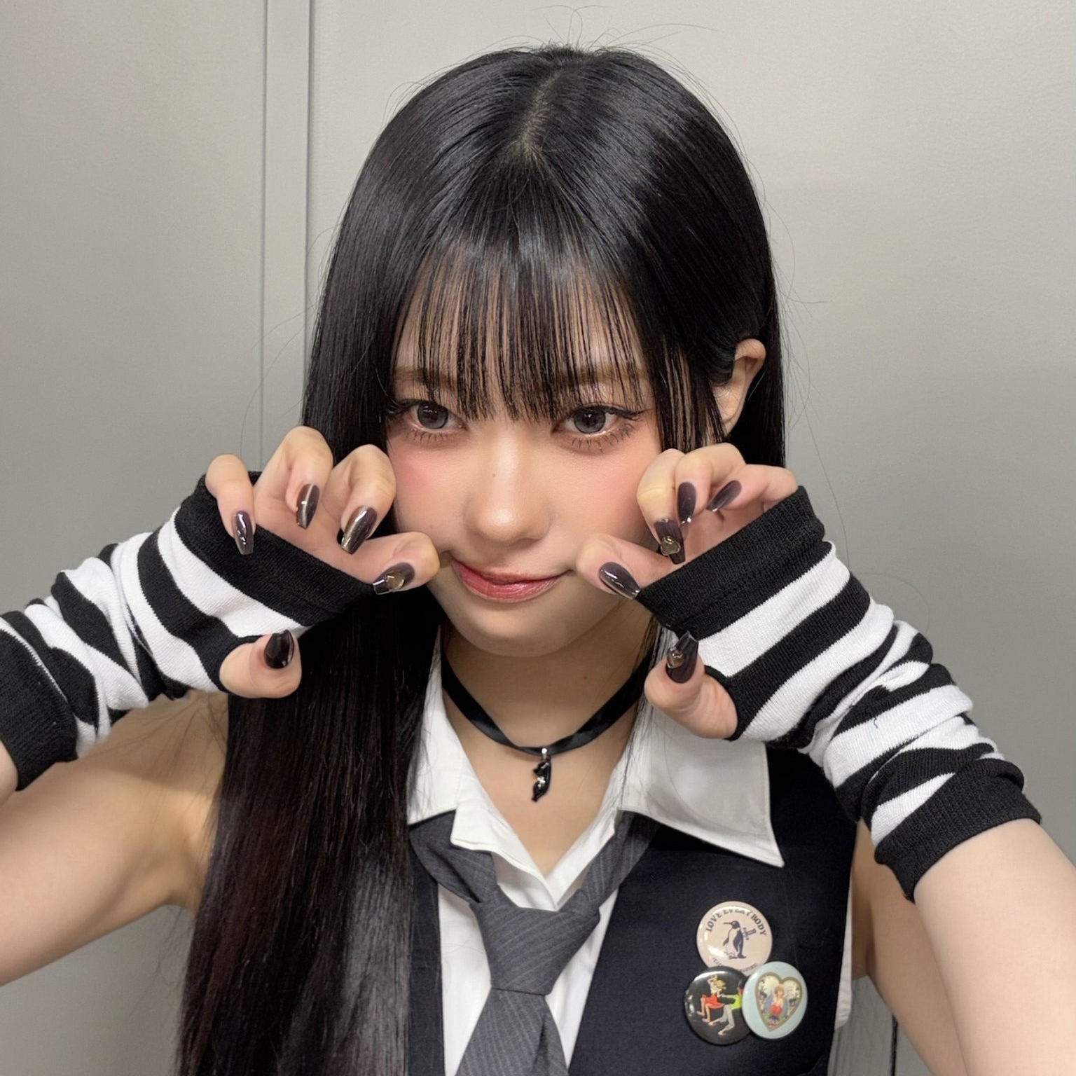 Behind-the-scenes cut of Koko (izna)