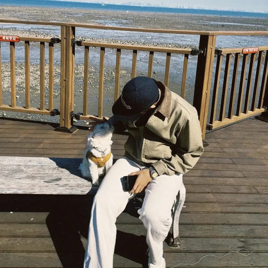 Latest photo of MJ (ASTRO)