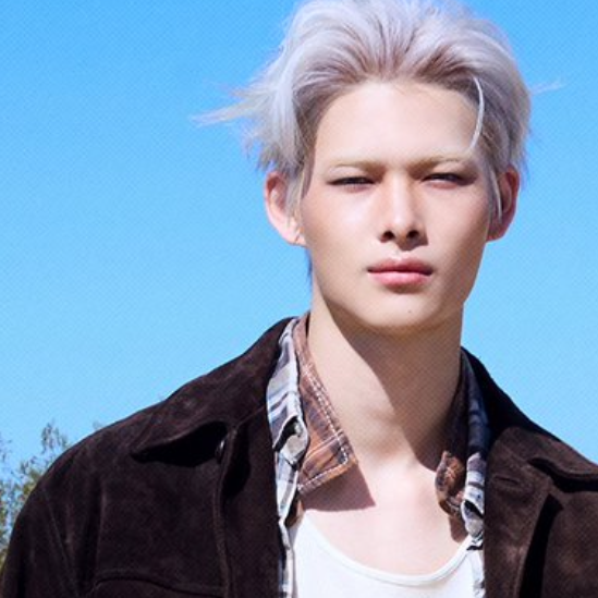 Foto terbaru NI-KI (ENHYPEN)