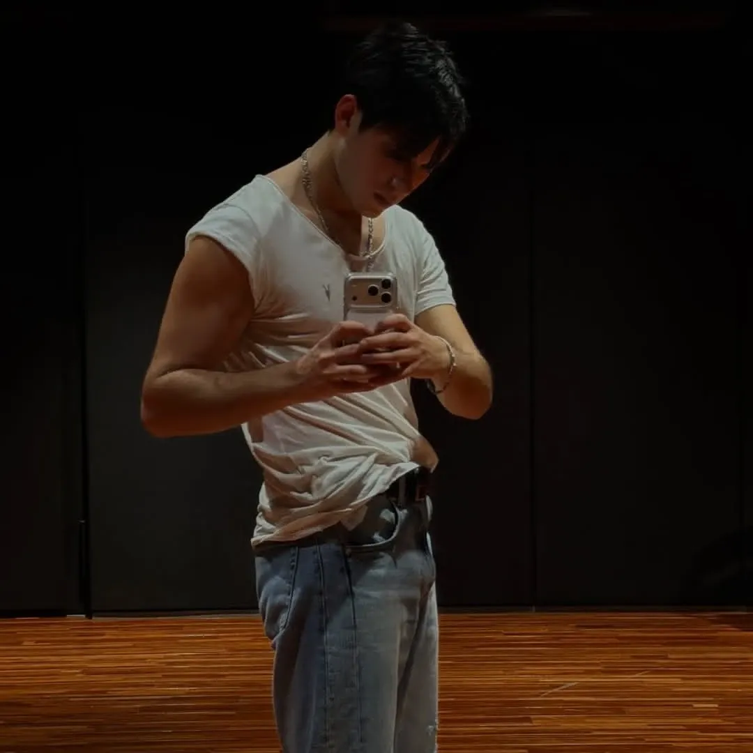 Latest photo of Alejandro (SANTOS BRAVOS)