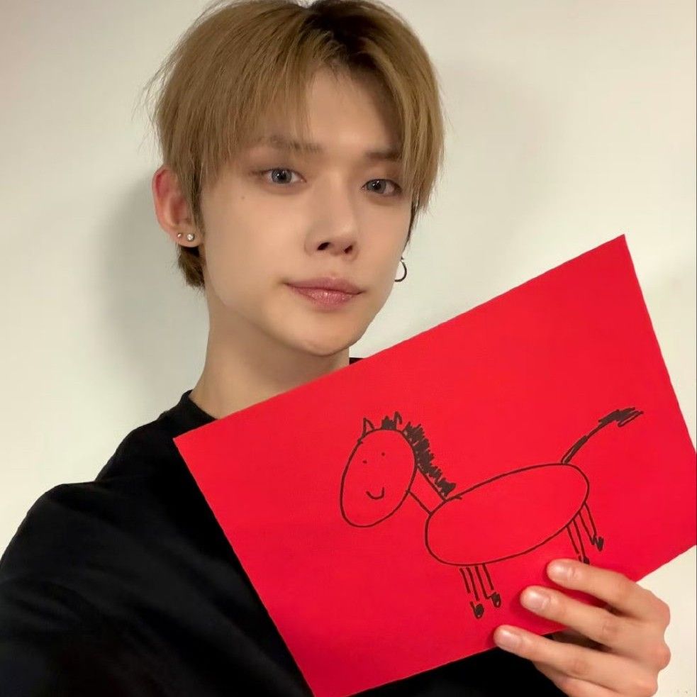 Momen yang diabadikan oleh penggemar Yeonjun (TOMORROW X TOGETHER)