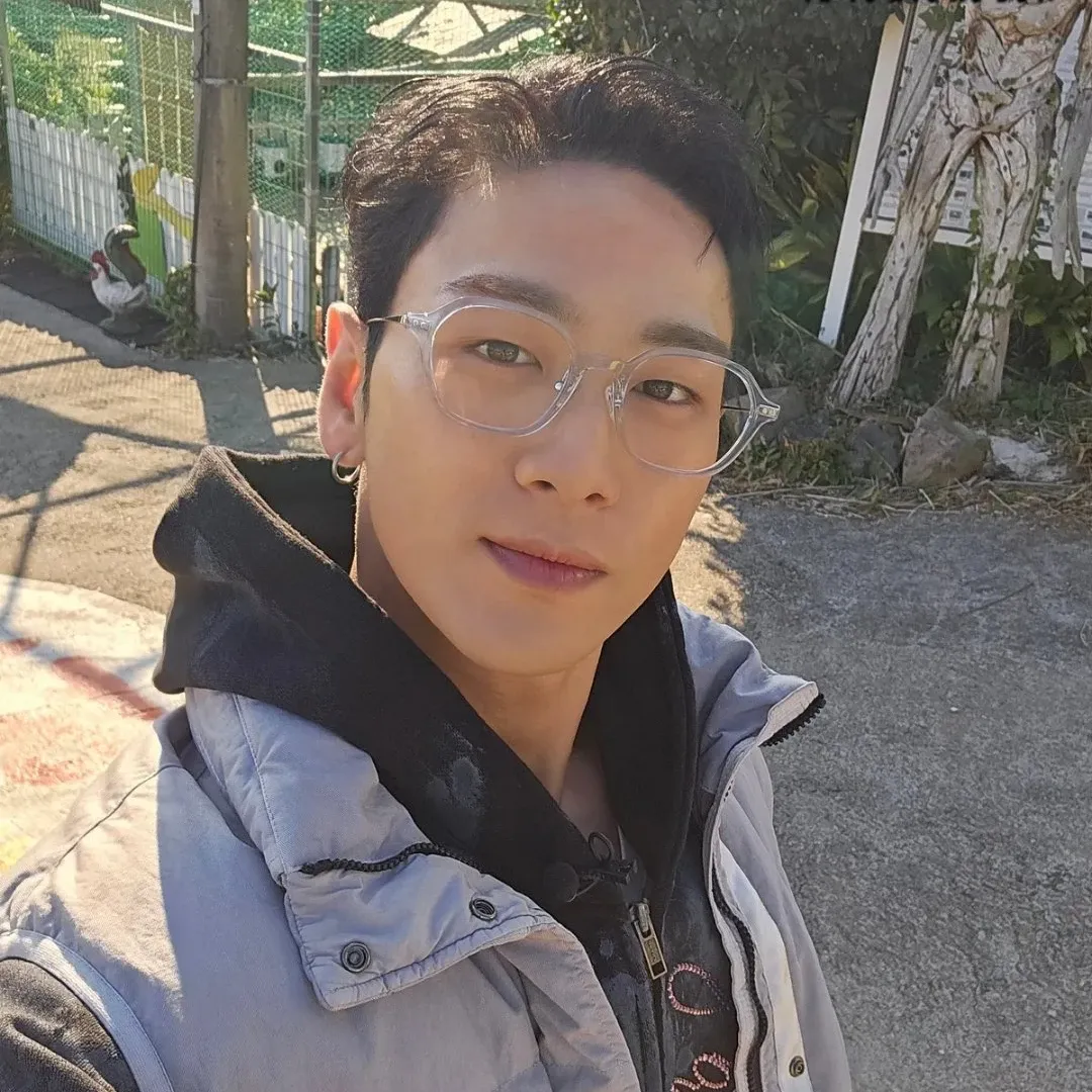 Recent activity shot of Baekho