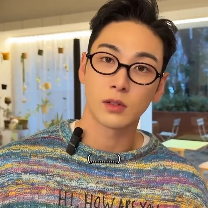 백호 최근 활동샷