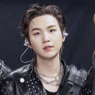 Latest photo of SUGA (BTS)