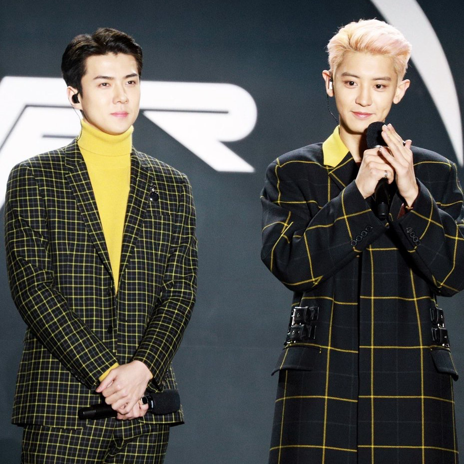 燦烈 (EXO)的最新照片