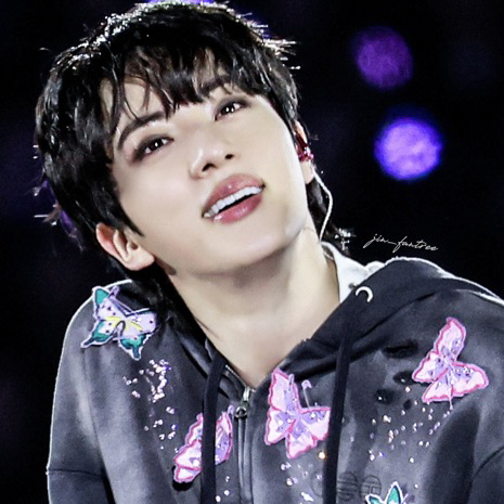 Foto terbaru Jin (BTS)
