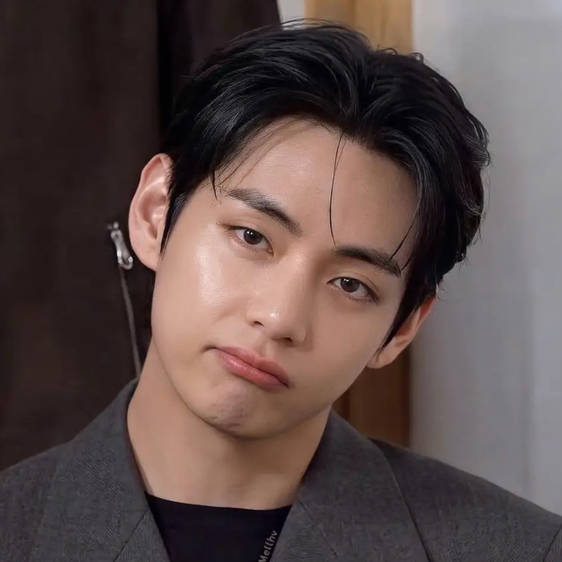 Recent activity shot of V (BTS)