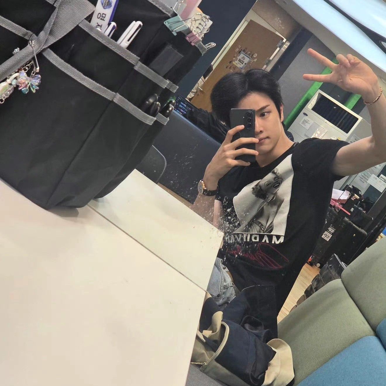 Behind-the-scenes cut of Sungchan (RIIZE)