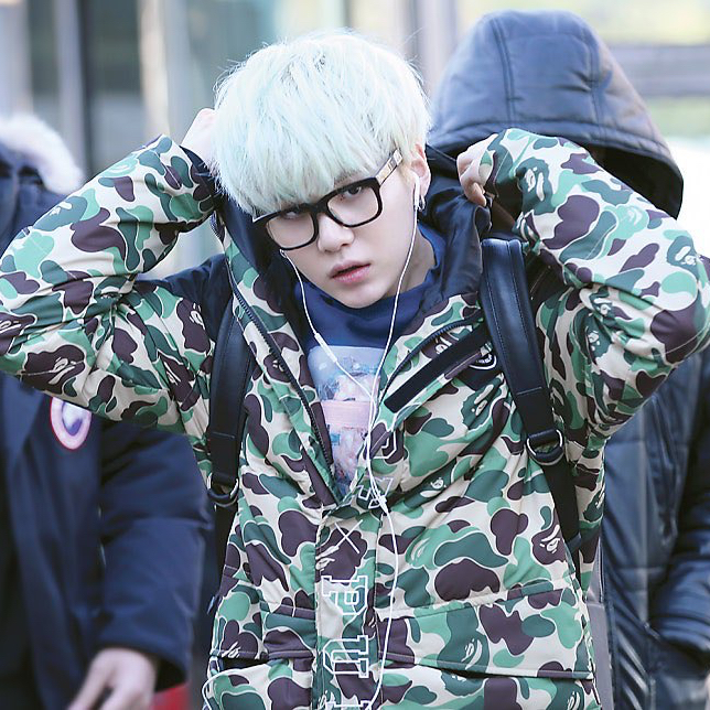 SUGA (BTS)の最近の活動写真