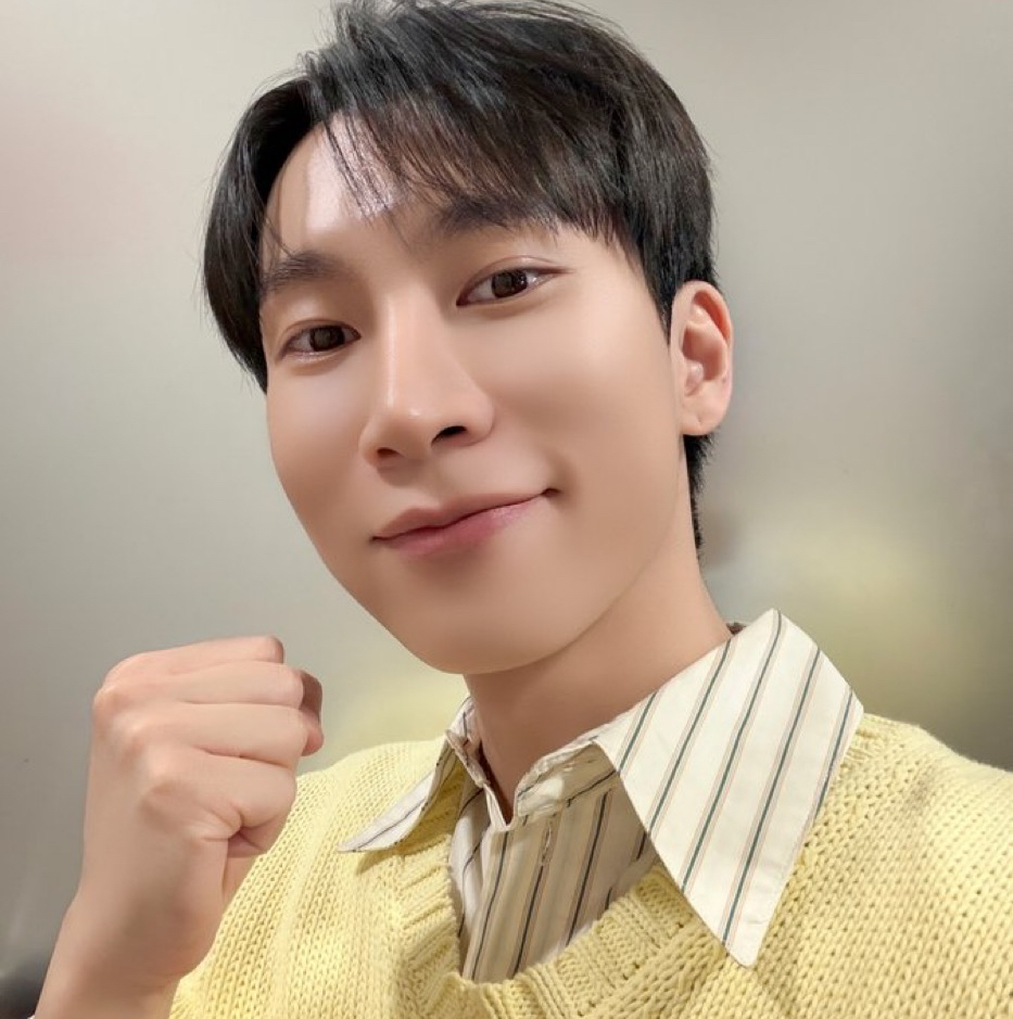 Recent activity shot of Seo Eunkwang (BTOB)