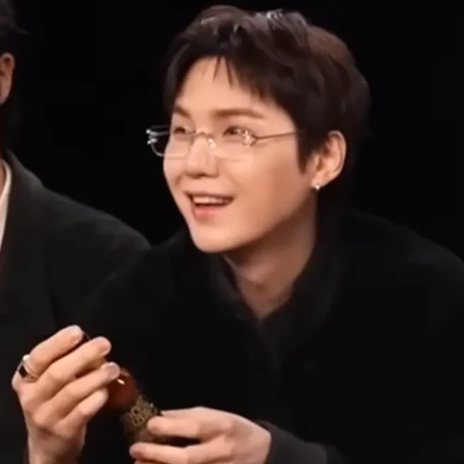 Momen yang diabadikan oleh penggemar SUGA (BTS)