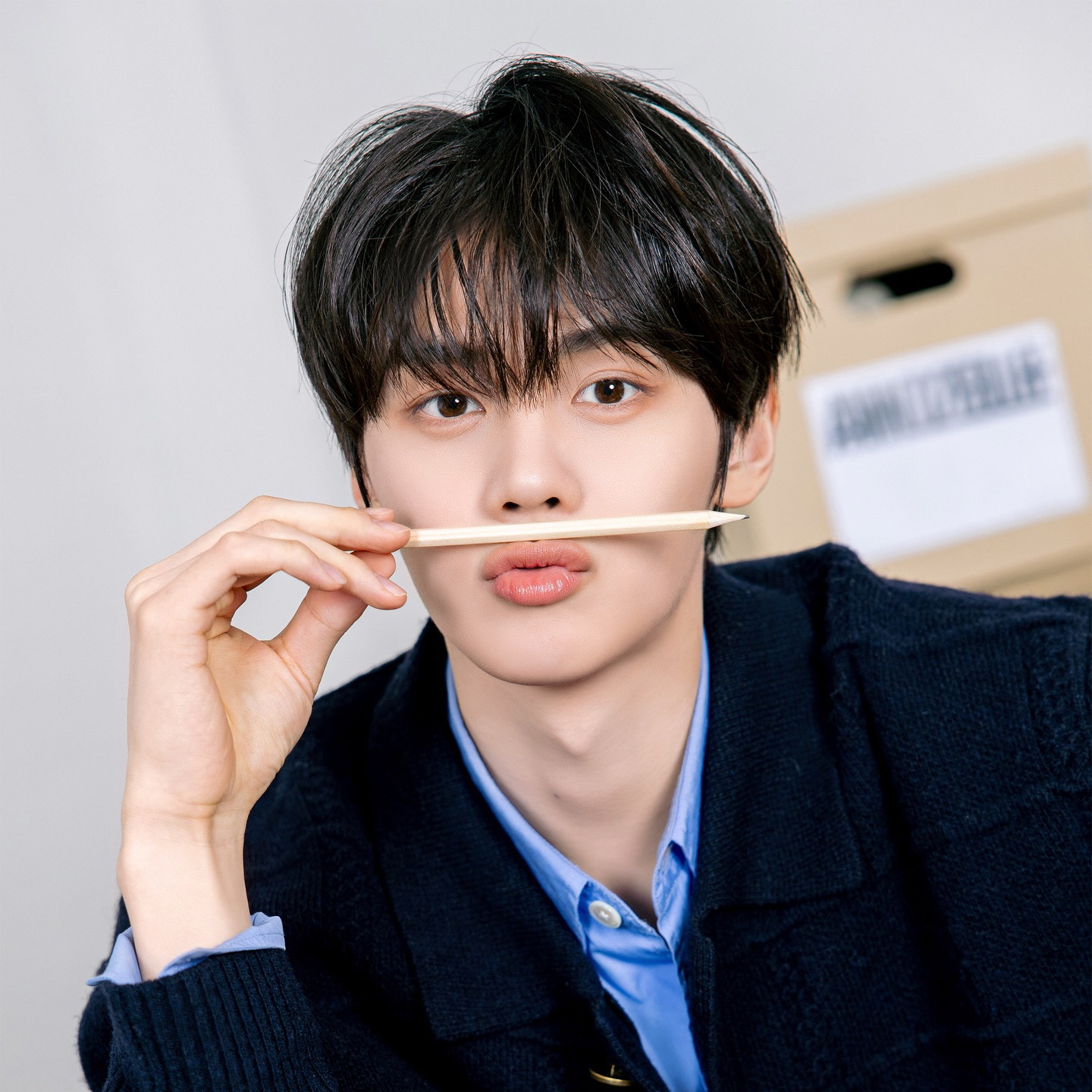 A moment captured by Kim Gyuvin's fan