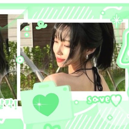 A moment captured by Yuju (GFRIEND)'s fan