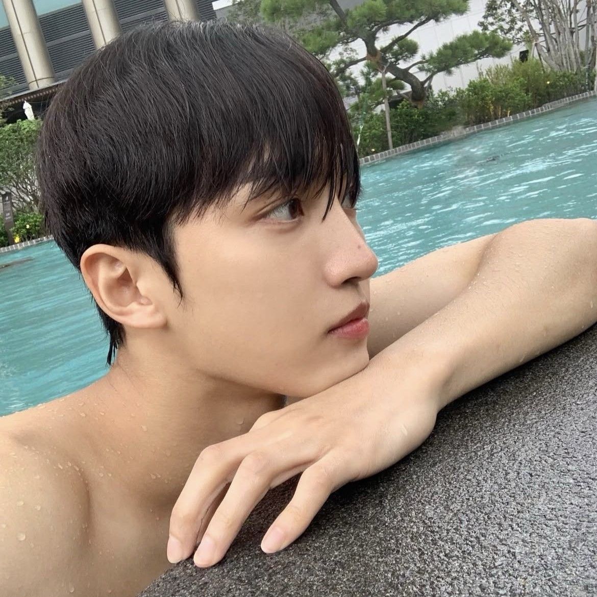 Behind-the-scenes cut of Sunyoul (UP10TION)