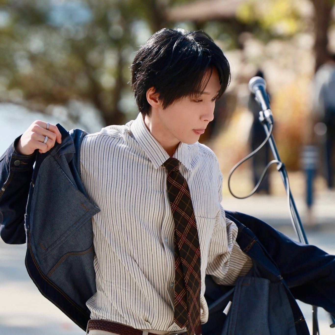 A moment captured by Jeong Sewoon's fan