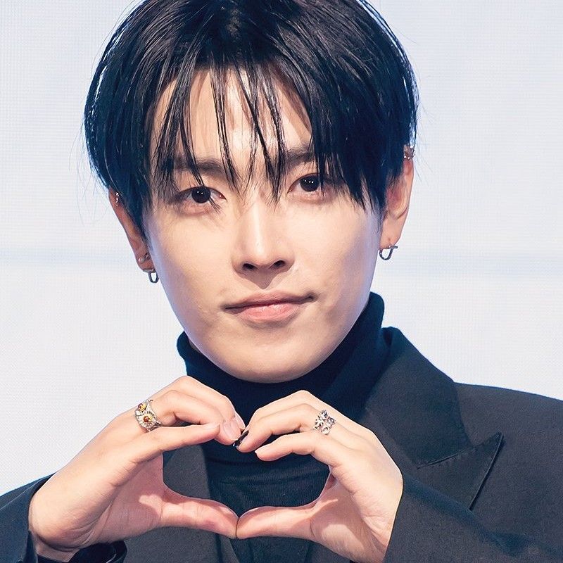 에이티즈 최근 활동샷