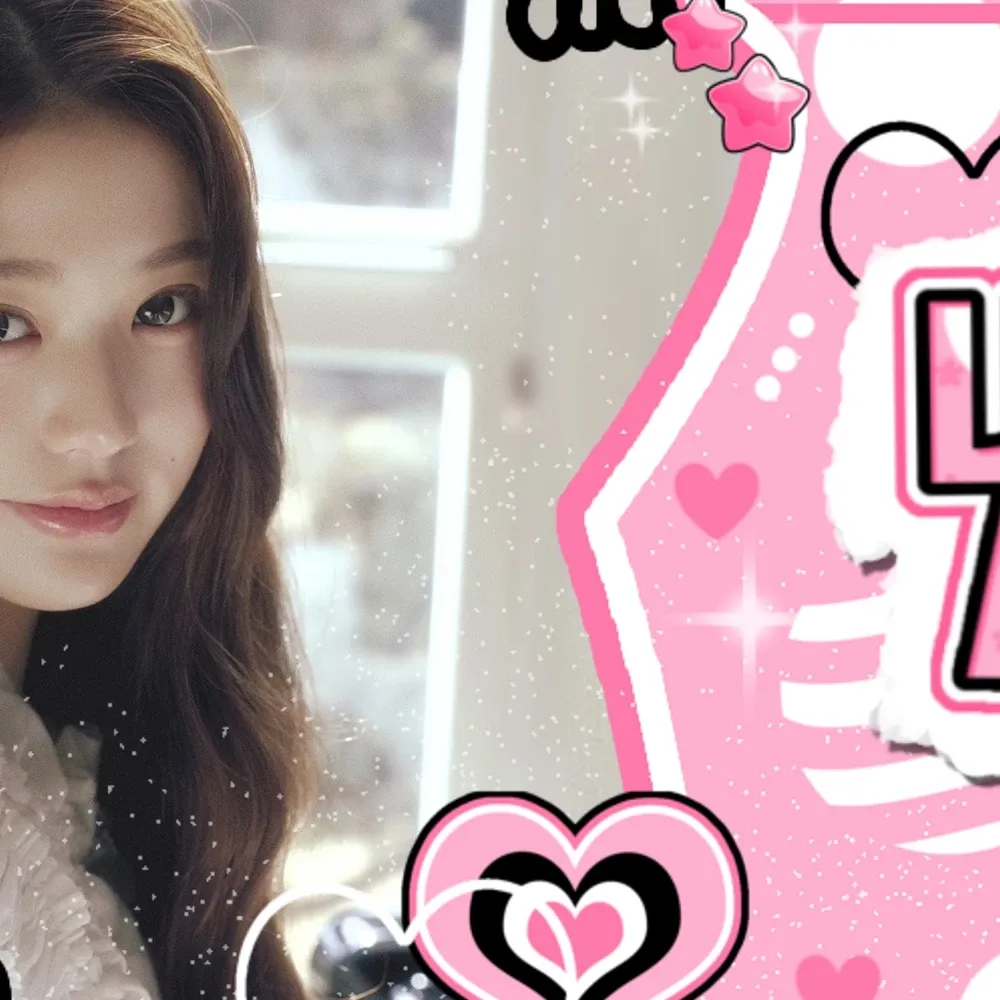 Recent activity shot of Jang Wonyoung (IVE)