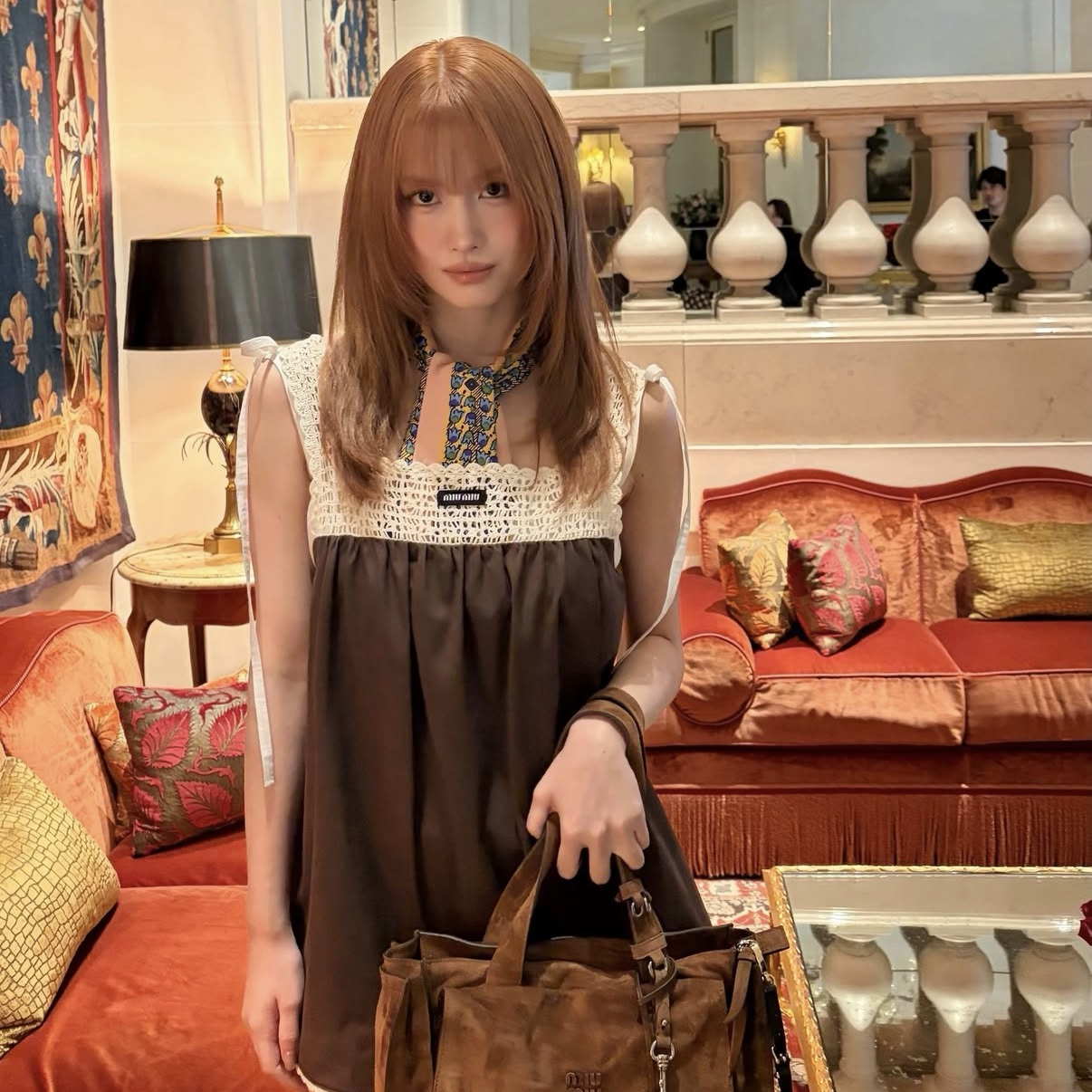 Potret di balik layar Momo (TWICE)