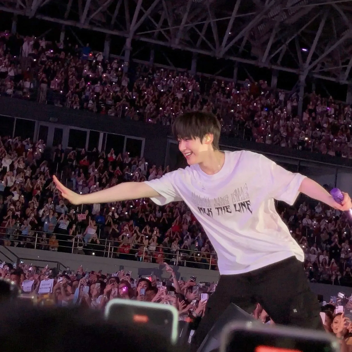 선우 (ENHYPEN) 최근 활동샷