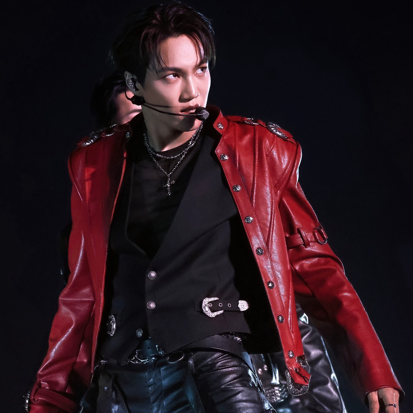 Potret di balik layar Kai (EXO)