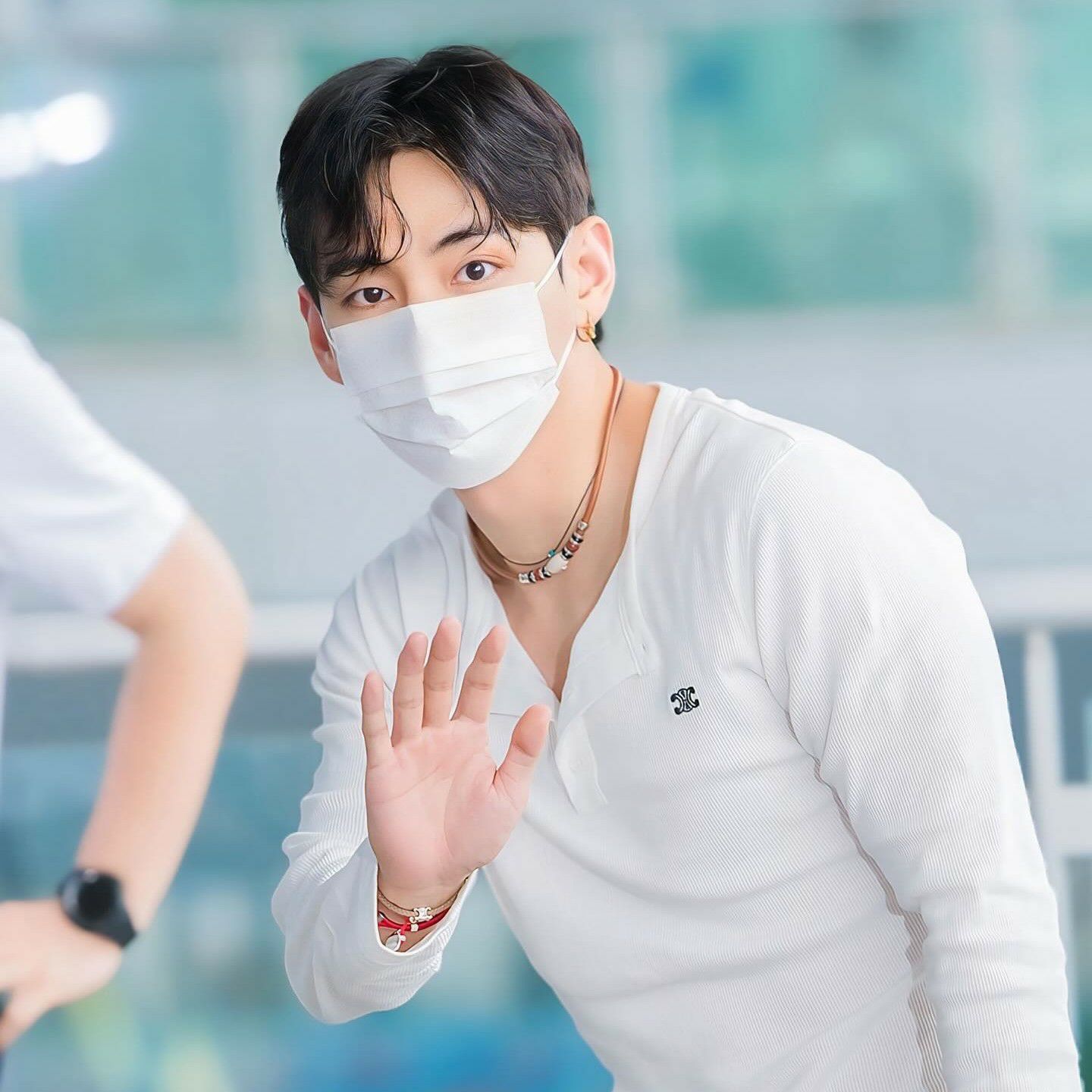 Momen yang diabadikan oleh penggemar V (BTS)