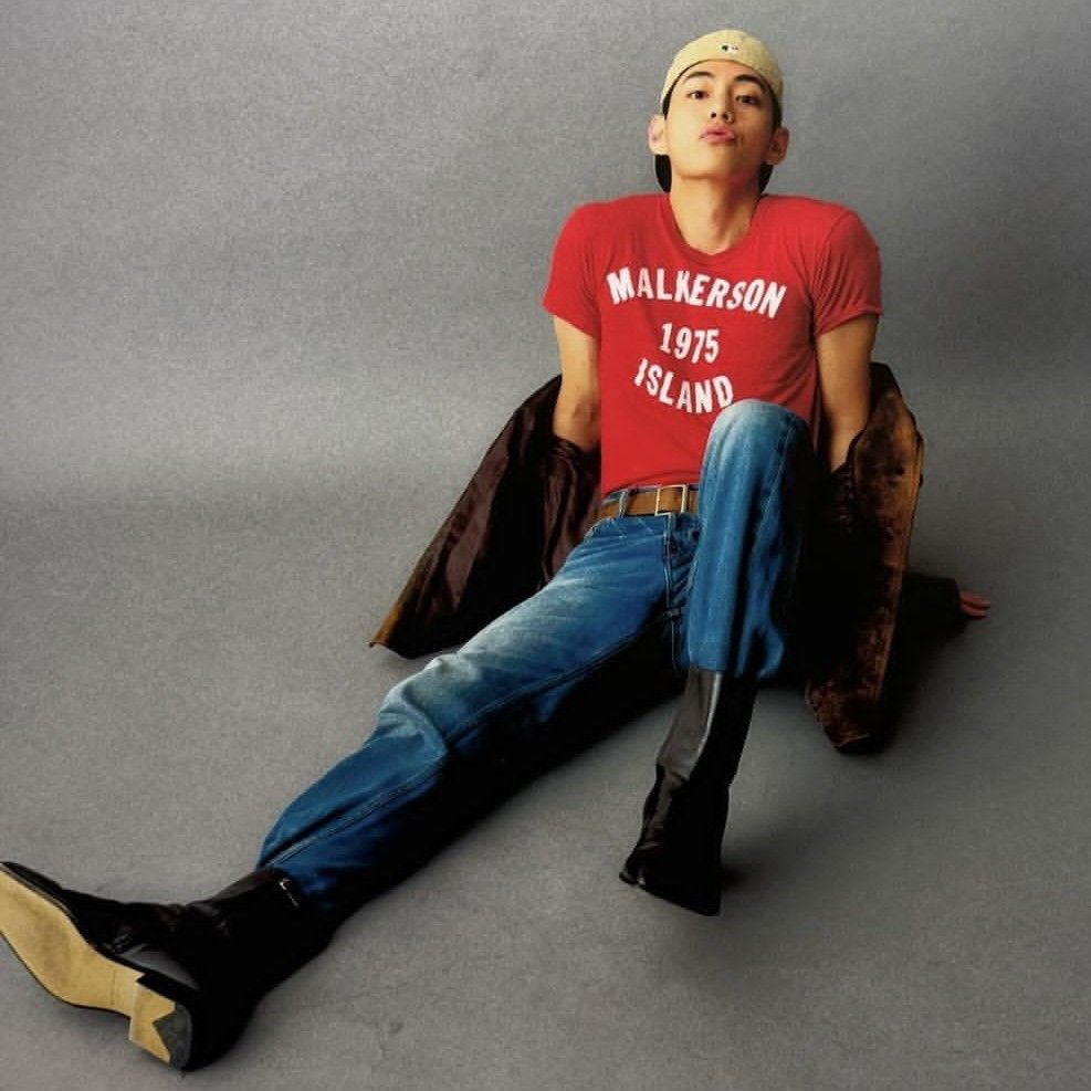 V (防弹少年团)的最新照片