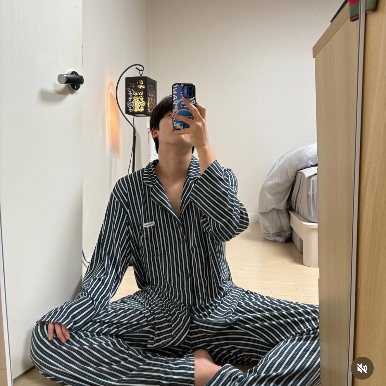 Recent activity shot of Kim Yohan (WEi)