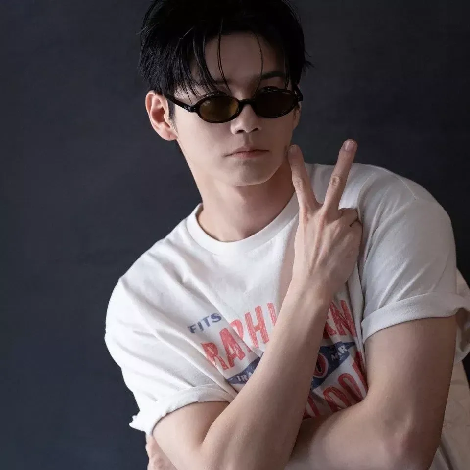 Behind-the-scenes cut of Ong Seongwu