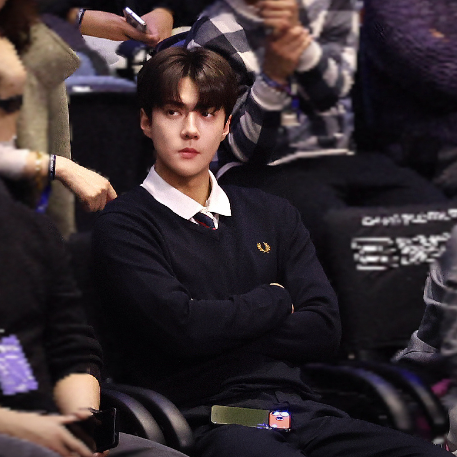 세훈 (EXO) 최근 활동샷