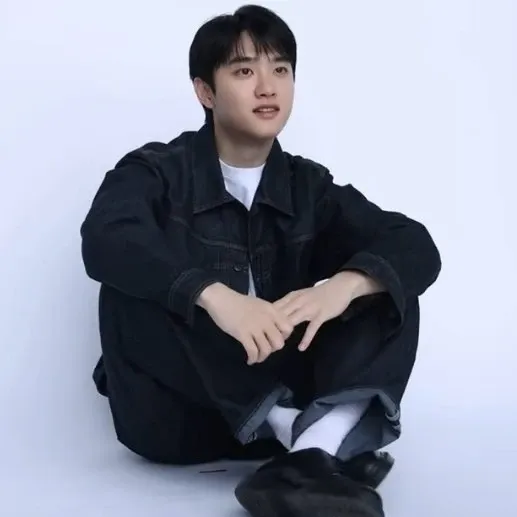 Foto terbaru D.O. (EXO)