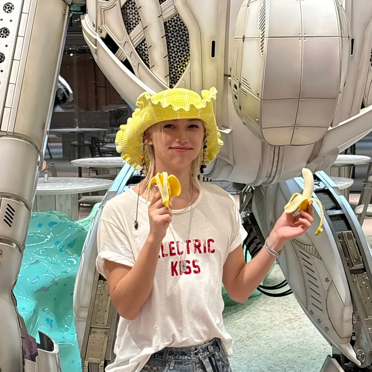 Recent activity shot of Felix (Stray Kids)