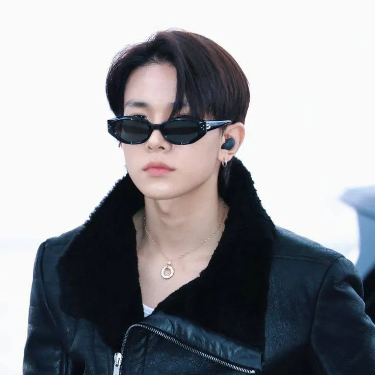 Momen yang diabadikan oleh penggemar Heeseung