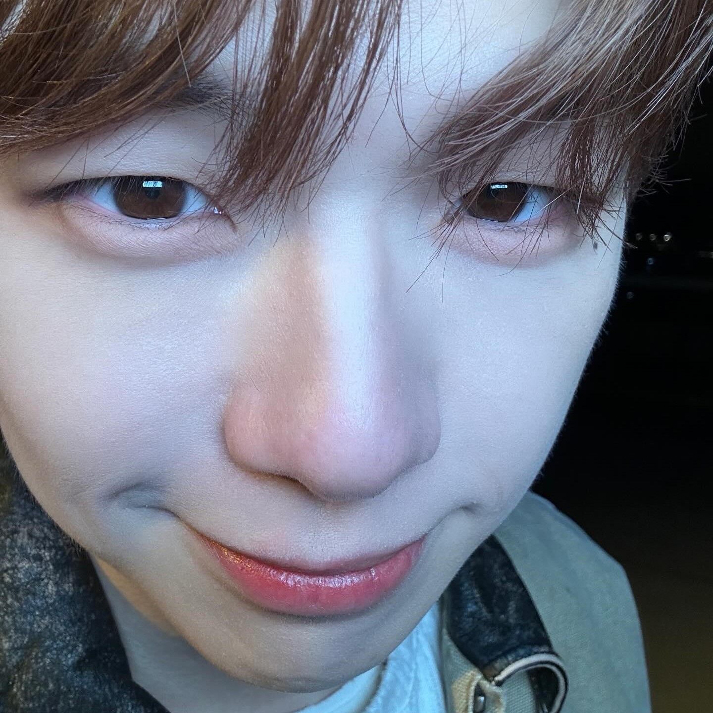 강다니엘의 비하인드 컷
