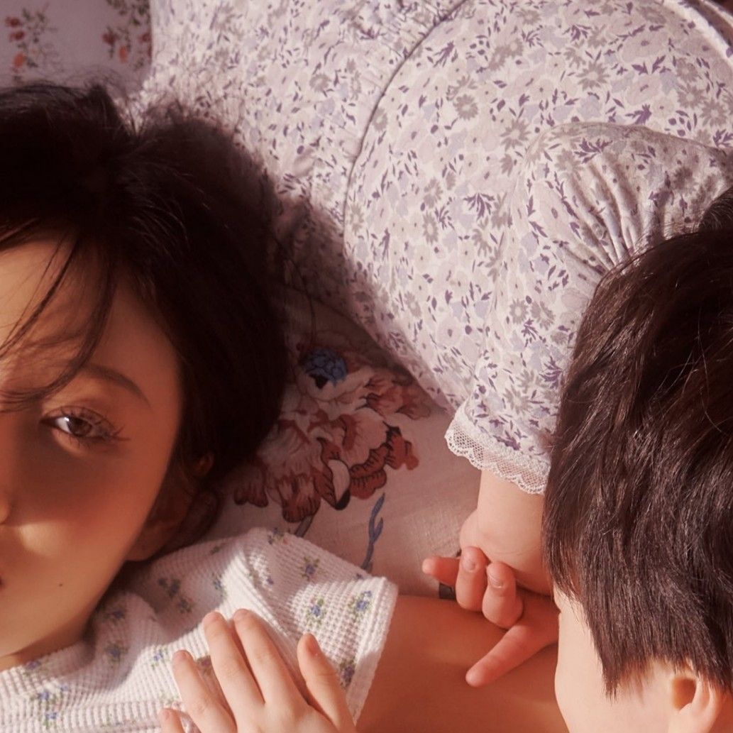 Recent activity shot of Hwasa (MAMAMOO)