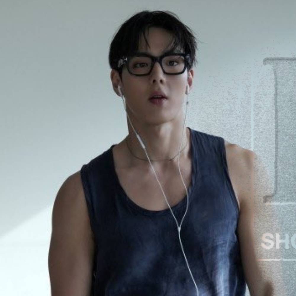 커뮤니티에서 화제된 인기 아이돌 콘텐츠