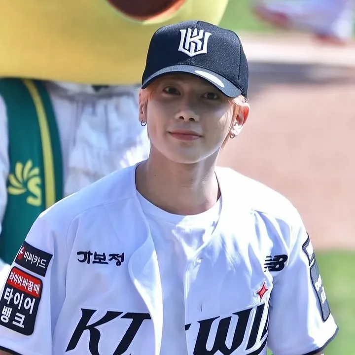 太顯 (TOMORROW X TOGETHER)的最新照片