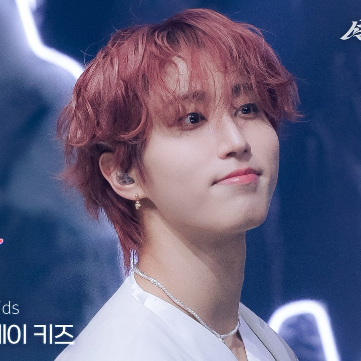 Behind-the-scenes cut of HAN (Stray Kids)